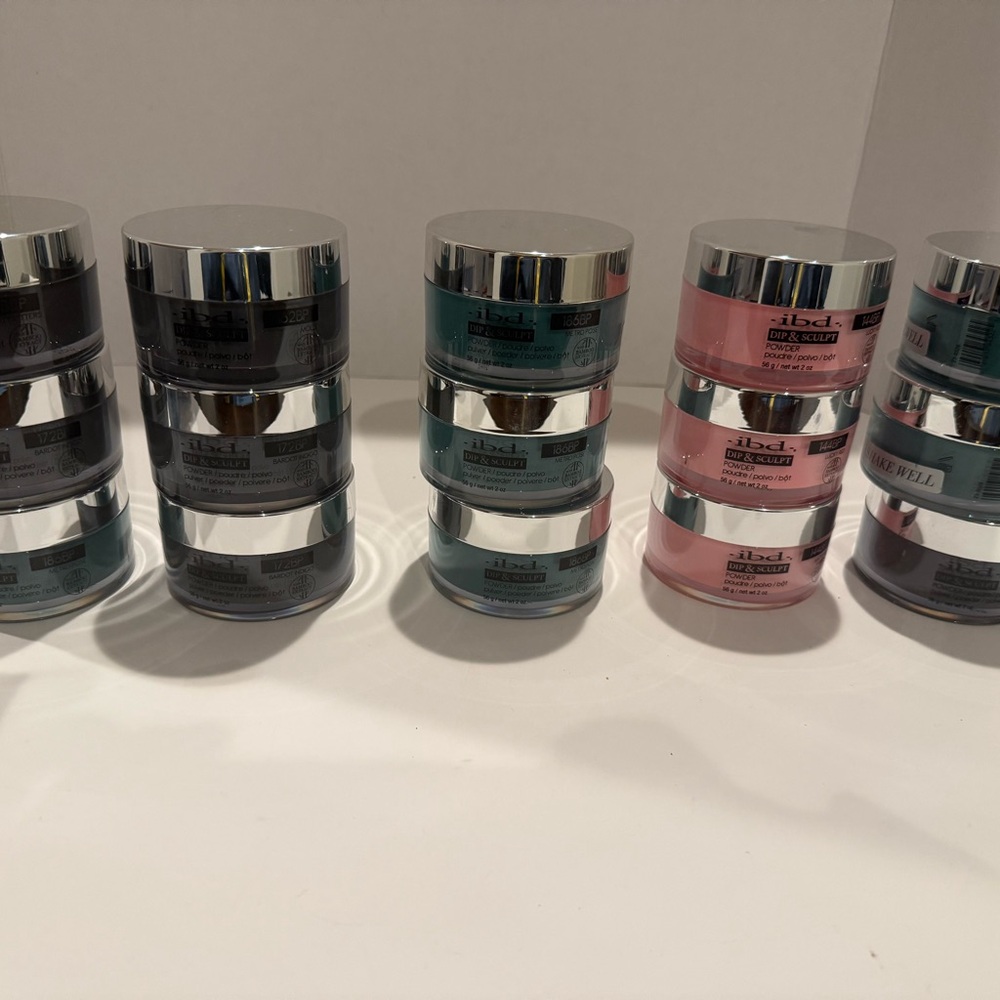 Nail Dip & Sculpt Powder- Silver, Teal, Pink
Priced to sale- All 15 jars for $30